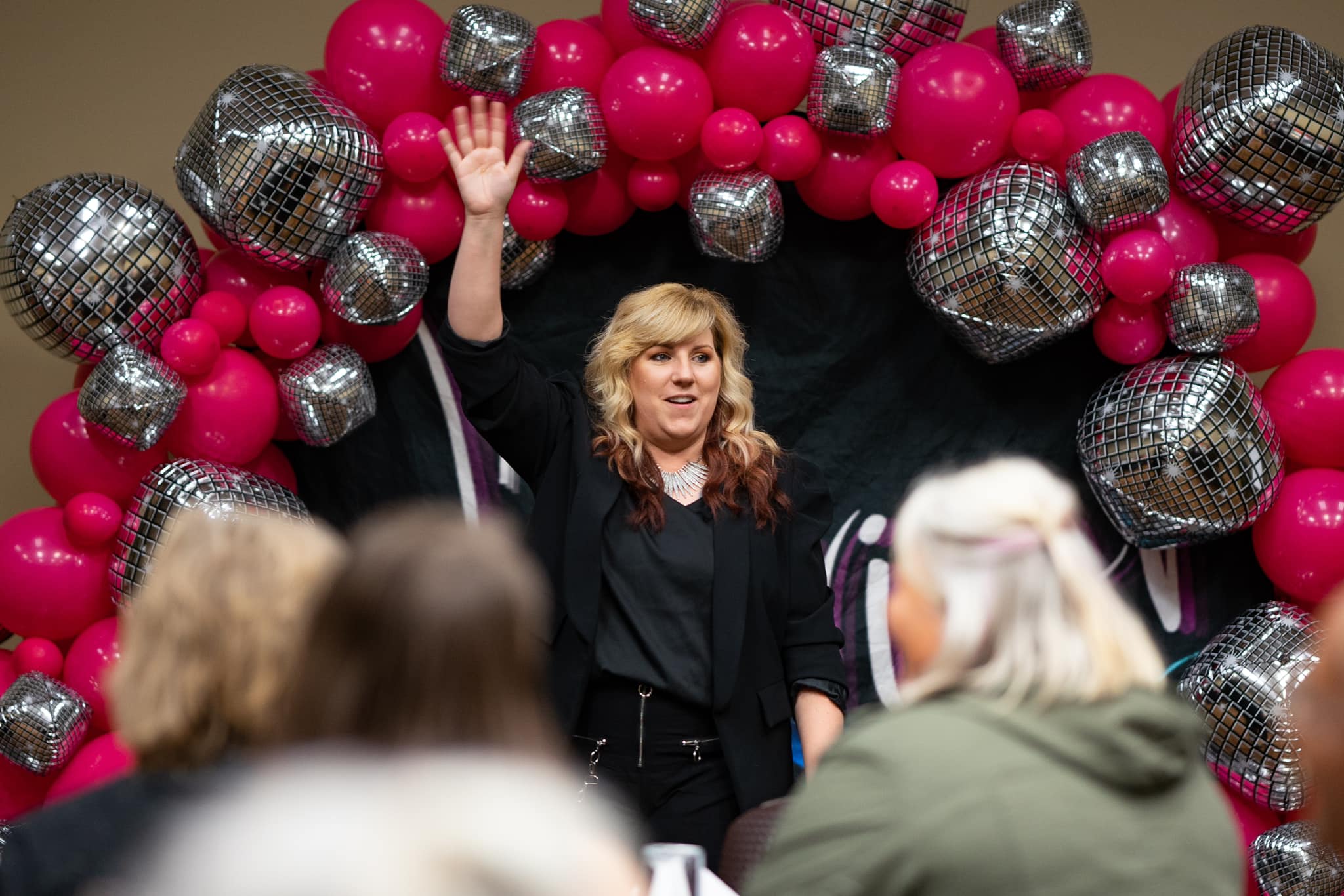 photo of Wendy speaking live at Warrior Unchained 2023